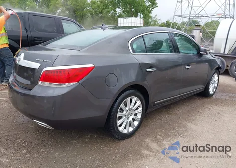 2013 Buick Lacrosse Leather Group из США, поврежденный, VIN 1G4GC5E37DF195390